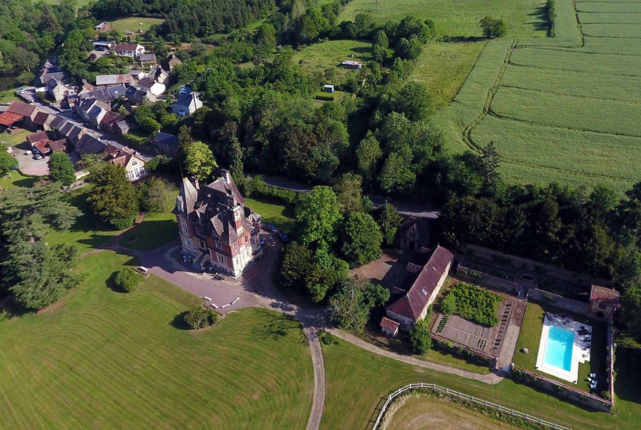 Le Manoir De Benedicte B&B Cahan Exterior photo